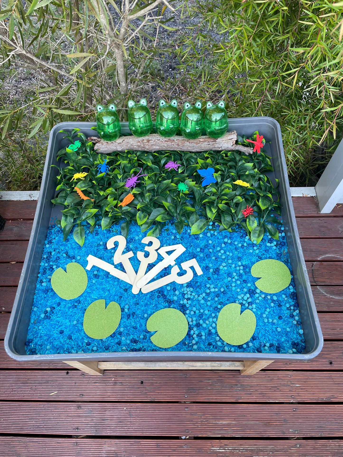 Five Green and Speckled Frogs Sensory Base